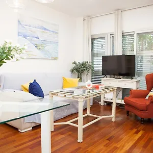 Charming With Pool And Garage , Sevilha Espanha